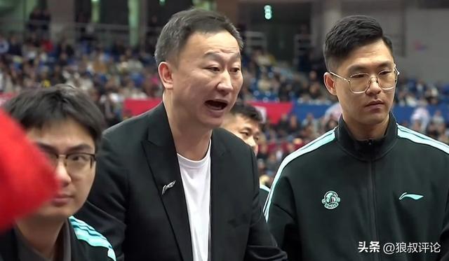 刘维伟：韦瑟斯庞总是情绪这么大 天天哄是一件特别累的事情