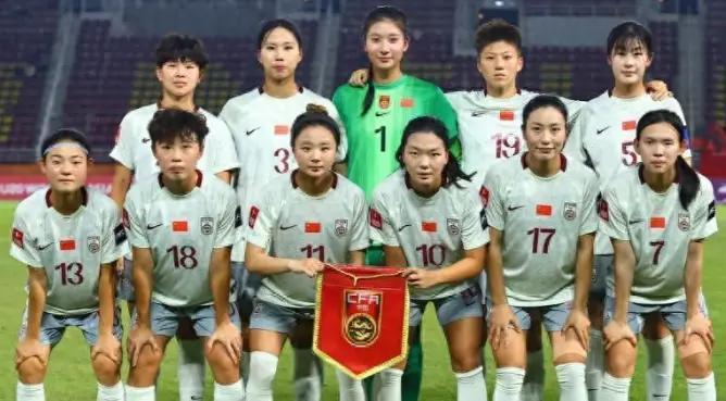 三战全胜0失球！中国U20女足夺A组头名，成功避开朝日韩澳